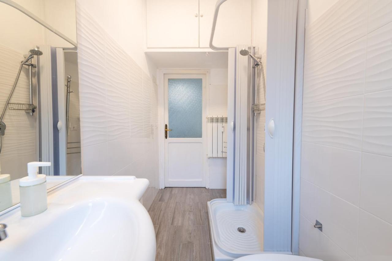 Casa Di Marianna E Vittorio Al Gemelli Apartment Рим Екстериор снимка